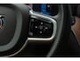 Volvo XC60 2.0 T6 PHEV Long range AWD Ultimate Dark|Luchtvering|Massage|Stoel+stuurverwarming|stoelverkoeling|HUD|Pano|Pilot assist|