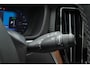 Volvo XC60 2.0 T6 PHEV Long range AWD Ultimate Dark|Luchtvering|Massage|Stoel+stuurverwarming|stoelverkoeling|HUD|Pano|Pilot assist|
