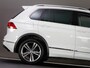Volkswagen Tiguan 1.5 TSI ACT Highline Business R-Line (PANO, TREKHAAK, ADAPTIVE CRUISE, APPLE CARPLAY/ANDROID AUTO, 360 CAMERA)