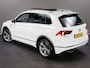 Volkswagen Tiguan 1.5 TSI ACT Highline Business R-Line (PANO, TREKHAAK, ADAPTIVE CRUISE, APPLE CARPLAY/ANDROID AUTO, 360 CAMERA)