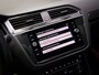 Volkswagen Tiguan 1.5 TSI ACT Highline Business R-Line (PANO, TREKHAAK, ADAPTIVE CRUISE, APPLE CARPLAY/ANDROID AUTO, 360 CAMERA)