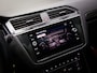 Volkswagen Tiguan 1.5 TSI ACT Highline Business R-Line (PANO, TREKHAAK, ADAPTIVE CRUISE, APPLE CARPLAY/ANDROID AUTO, 360 CAMERA)