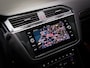 Volkswagen Tiguan 1.5 TSI ACT Highline Business R-Line (PANO, TREKHAAK, ADAPTIVE CRUISE, APPLE CARPLAY/ANDROID AUTO, 360 CAMERA)