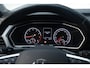 Volkswagen T-Cross 1.0 TSI R-Line | Camera | Licht en zicht-Pakket | Multimedia-Pakket |