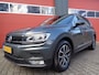 Volkswagen Tiguan 1.4 TSI Connected Series 126PK Clima Cruise LMV Navi Trekhaak NL-Auto