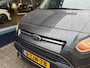 Ford Tourneo Connect Compact 1.0 Titanium | Trekhaak | All season banden | Panoramadak | Climate Control | Cruise control | Ruime Gezinsauto | Hoge zitpositie | 2x Zijschuifdeur | Parkeersensoren | Dakrails | Bluetooth |