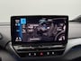 Volkswagen ID.5 Pro 77 kWh SOH 94,7% | Warmtepomp | Trekhaak | IQ Light | Head-Up Display | Panoramadak | Stoel/Stuurverwarming