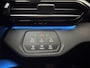 Volkswagen ID.5 Pro 77 kWh SOH 94,7% | Warmtepomp | Trekhaak | IQ Light | Head-Up Display | Panoramadak | Stoel/Stuurverwarming