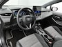 Toyota Corolla Touring Sports Hybrid 140 Dynamic BTW voertuig | Parkeersensoren voor+achter | Stoelverwarming | Draadloze telefoonlader | Navigatie | Apple CarPlay/Android auto |