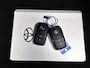 Toyota Corolla Touring Sports Hybrid 140 Dynamic BTW voertuig | Parkeersensoren voor+achter | Stoelverwarming | Draadloze telefoonlader | Navigatie | Apple CarPlay/Android auto |