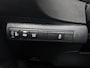 Toyota Corolla Touring Sports Hybrid 140 Dynamic BTW voertuig | Parkeersensoren voor+achter | Stoelverwarming | Draadloze telefoonlader | Navigatie | Apple CarPlay/Android auto |