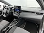 Toyota Corolla Touring Sports Hybrid 140 Dynamic BTW voertuig | Parkeersensoren voor+achter | Stoelverwarming | Draadloze telefoonlader | Navigatie | Apple CarPlay/Android auto |