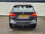 BMW 2-Serie Active Tourer 218i High Executive Launch Edition | M-Sport | Schuif/Kantel-Dak | Leder | Trekhaak | Head Up Display | 100% Dealer Onderhouden