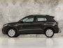 Volkswagen T-Cross 1.0 TSI Sport (APPLE CARPLAY, GROOT NAVI, STOELVERWARMING, PARKEERSENSOREN, SPORTSTOELEN, CRUISE, LM VELGEN, NIEUWSTAAT)