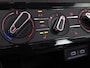 Volkswagen T-Cross 1.0 TSI Sport (APPLE CARPLAY, GROOT NAVI, STOELVERWARMING, PARKEERSENSOREN, SPORTSTOELEN, CRUISE, LM VELGEN, NIEUWSTAAT)