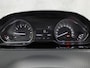 Peugeot 2008 1.2 PureTech Allure Sport Automaat (PANORAMADAK, APPLE CARPLAY, NAVIGATIE, CLIMATE, CAMERA, LEDER, SPORTSTOELEN, GETINT GLAS, CRUISE, NIEUWE APK, NIEUWSTAAT)