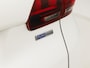 Peugeot 2008 1.2 PureTech Allure Sport Automaat (PANORAMADAK, APPLE CARPLAY, NAVIGATIE, CLIMATE, CAMERA, LEDER, SPORTSTOELEN, GETINT GLAS, CRUISE, NIEUWE APK, NIEUWSTAAT)