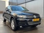 Volkswagen Touareg 3.0 TDI R-line