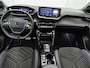 Peugeot e-208 EV GT 51 kWh 156pk | Accu 94% | 410km WLTP Actieradius | Navigatie | Panoramadak | 360° Camera | Adaptieve cruise control | Leder/Alcantara | Stoel elektrisch+verwarmd+massage | Full Led koplampen | Parkeersensoren v+a | Keyless | Warmtepomp | Draadloze telefoonlader | Dodehoeksensor | Donker getint glas | 17" lichtmetalen velgen |