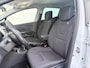 Renault Clio 0.9 TCe Eco2 Limited Navigatie | PDC Achter | Airco |