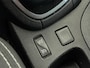 Renault Clio 0.9 TCe Eco2 Limited Navigatie | PDC Achter | Airco |