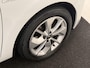 Renault Clio 0.9 TCe Eco2 Limited Navigatie | PDC Achter | Airco |