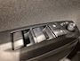 Toyota Yaris 1.5 Hybrid Executive Bi-Tone - Navigatie - Camera - Cruise - Stoelverwarming - Rijklaar