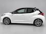 Toyota Yaris 1.5 Hybrid Executive Bi-Tone - Navigatie - Camera - Cruise - Stoelverwarming - Rijklaar
