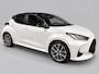Toyota Yaris 1.5 Hybrid Executive Bi-Tone - Navigatie - Camera - Cruise - Stoelverwarming - Rijklaar