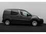 Citroën Berlingo 1.6 HDI 500 Club/ Trekhaak/ Zij-Schuifdeur rechts/ 3-Zitplaatsen voor/ Airco/ Cruise/ Elek. pakket/ Bluetooth/ AUX & USB/ Metallic lak.