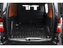 Citroën Berlingo 1.6 HDI 500 Club/ Trekhaak/ Zij-Schuifdeur rechts/ 3-Zitplaatsen voor/ Airco/ Cruise/ Elek. pakket/ Bluetooth/ AUX & USB/ Metallic lak.