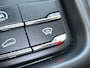 Porsche Cayenne 4.8 S Luchtvering Trekhaak Panorama Camera 21 inch Verwarmde voorruit Bose