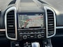 Porsche Cayenne 4.8 S Luchtvering Trekhaak Panorama Camera 21 inch Verwarmde voorruit Bose