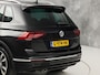 Volkswagen Tiguan 1.5 TSI ACT R-Line Sport 150Pk Automaat (PANORAMADAK, VIRTUAL COCKPIT, APPLE CARPLAY, GROOT NAVI, ZWART HEMEL, MASSAGE, STOELVERWARMING, MODE KNOP, KEYLESS, NIEUWSTAAT)