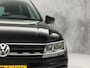Volkswagen Tiguan 1.5 TSI ACT R-Line Sport 150Pk Automaat (PANORAMADAK, VIRTUAL COCKPIT, APPLE CARPLAY, GROOT NAVI, ZWART HEMEL, MASSAGE, STOELVERWARMING, MODE KNOP, KEYLESS, NIEUWSTAAT)