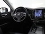 Volvo XC60 2.0 T6 Plug-in hybrid AWD Plus Dark | Panoramadak | Elektr. Trekhaak | Adaptieve Cruise Control | Harman/Kardon Audio |