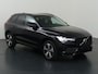 Volvo XC60 2.0 T6 Plug-in hybrid AWD Plus Dark | Panoramadak | Elektr. Trekhaak | Adaptieve Cruise Control | Harman/Kardon Audio |