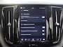 Volvo XC60 2.0 T6 Plug-in hybrid AWD Plus Dark | Panoramadak | Elektr. Trekhaak | Adaptieve Cruise Control | Harman/Kardon Audio |