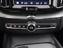 Volvo XC60 2.0 T6 Plug-in hybrid AWD Plus Dark | Panoramadak | Elektr. Trekhaak | Adaptieve Cruise Control | Harman/Kardon Audio |