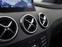 Mercedes-Benz B-klasse 180 Sport Automaat (GROOT NAVI, CAMERA, STOELVERWARMING, ZWART HEMEL, SPORTSTOELEN, CRUISE, KEYLESS START, NIEUWSTAAT)