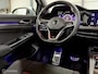 Volkswagen Golf 2.0 TSI GTI Clubsport | Pano | Dodehoek | ACC | Stoel- & Stuurverwarming | Camera | IQ | 19" | Leder & Alcantara | Keyless | 301PK