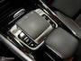 Mercedes-Benz B-klasse 180 Business Solution AMG | Pano | Camera | Stoelverwarming | NAP | Elektrische achterklep | Widescreen | Spoor- & Remassistent | DYNAMIC