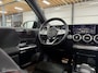 Mercedes-Benz B-klasse 180 Business Solution AMG | Pano | Camera | Stoelverwarming | NAP | Elektrische achterklep | Widescreen | Spoor- & Remassistent | DYNAMIC