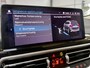 BMW X3 xDrive30e High Executive | Pano | Trekhaak | Stuur- & stoelverwarming | Dodehoek | Camera | 19" | Drive Assist | Elec. Achterklep | 293PK