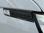 Volkswagen Transporter 2.0 TDI L2H3 28 Comfortline Carplay Cruise Navigatie Airco Trekhaak 3 Zitplaatsen