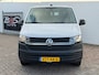 Volkswagen Transporter 2.0 TDI L2H3 28 Comfortline Carplay Cruise Navigatie Airco Trekhaak 3 Zitplaatsen