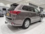 Mitsubishi Outlander 2.4 PHEV Pure | Apple CarPlay / Android auto | Cruise Control | Stoelverwarming | Trekhaak | Multimedia systeem |