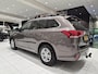 Mitsubishi Outlander 2.4 PHEV Pure | Apple CarPlay / Android auto | Cruise Control | Stoelverwarming | Trekhaak | Multimedia systeem |