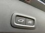 Volvo XC40 2.0 B4 Plus Dark