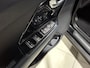 Kia Niro EV e-Niro DynamicPlusLine 64 kWh SOH 100%, Stoel en stuur verwarming, Schuif kantel dak, Apple Carplay/Android Auto, Navigatie, Camera.